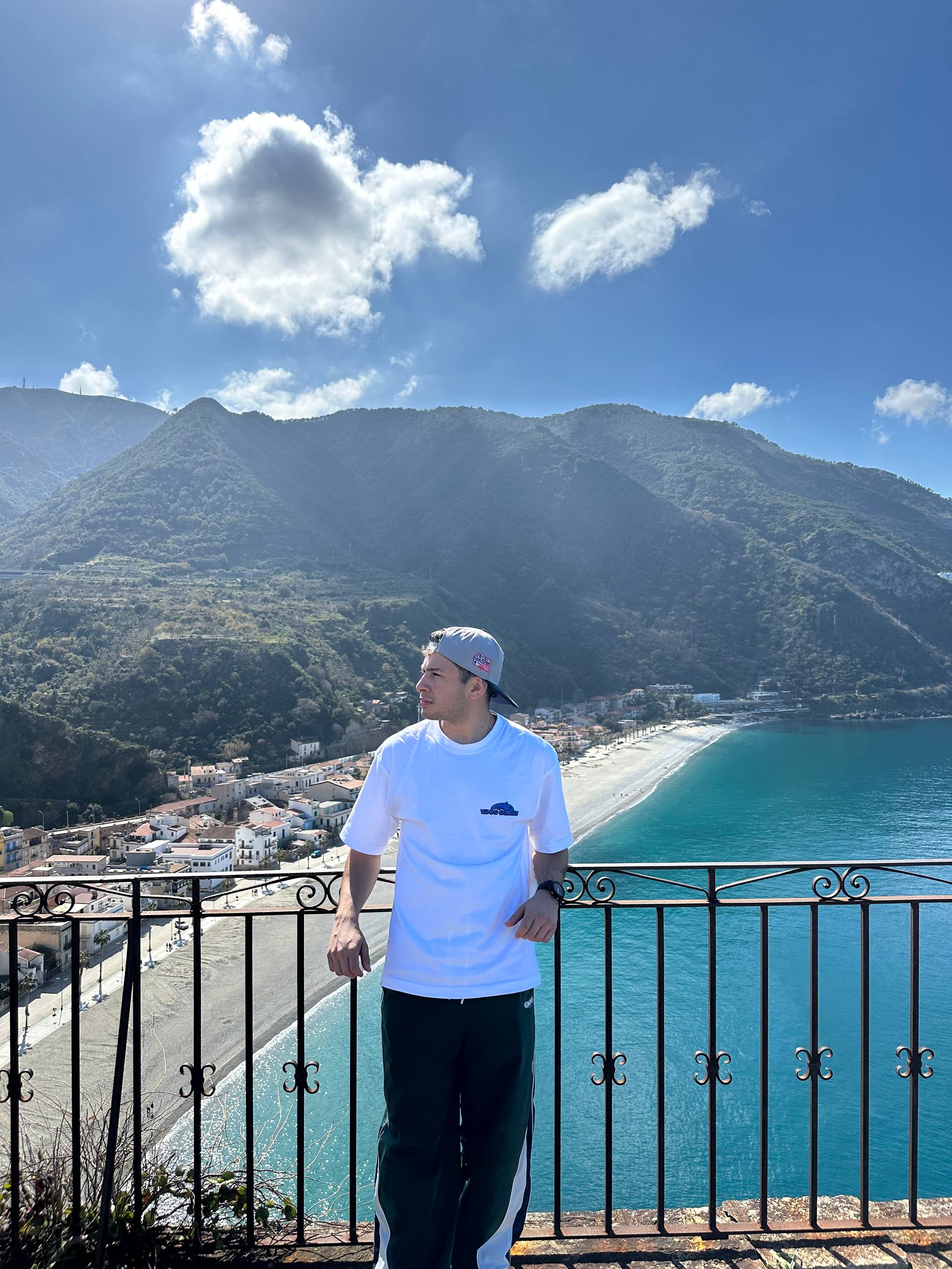 Franco Cassev — CEO & Founder GrowthUp